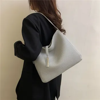 Bag-чанта от изкуствена кожа, есенно-зимна чанта през рамо, модни и ежедневни чанта за пътуване за жени, нова дамска чанта приливи и отливи, в чантата