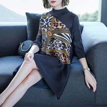 Пролетта и лятото на корейското темпераментное свободно тънката рокля 2023, модерно плиссированное рокля трапецовидна форма с леопардовым принтом